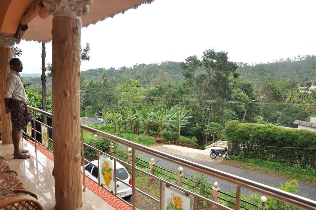 Bluemount Apartment Kattappana Luaran gambar