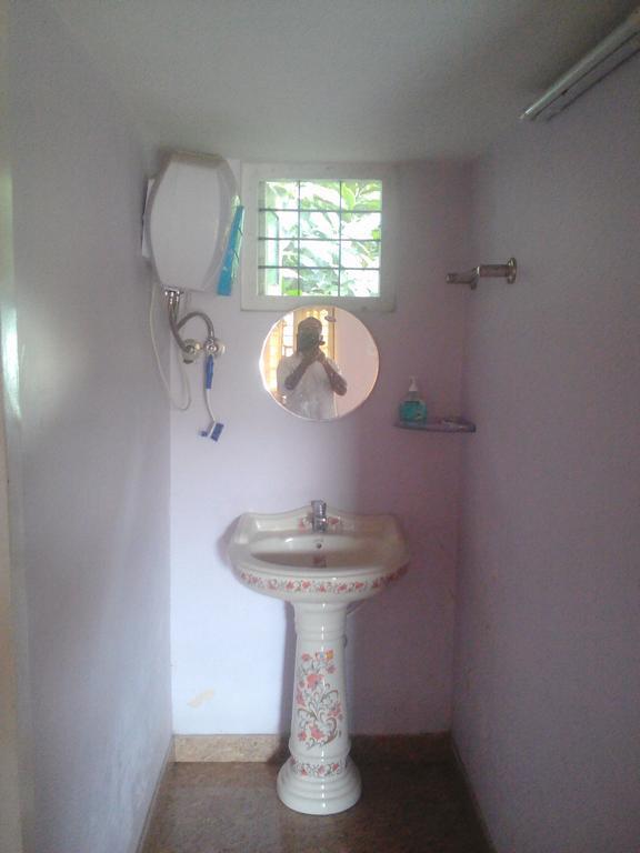 Bluemount Apartment Kattappana Luaran gambar